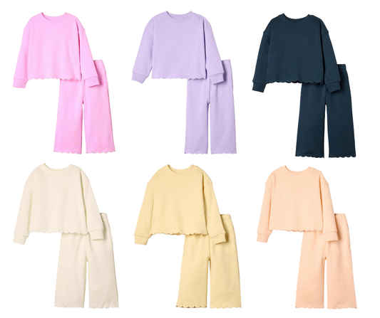 Girls Scalloped Sweatsuit