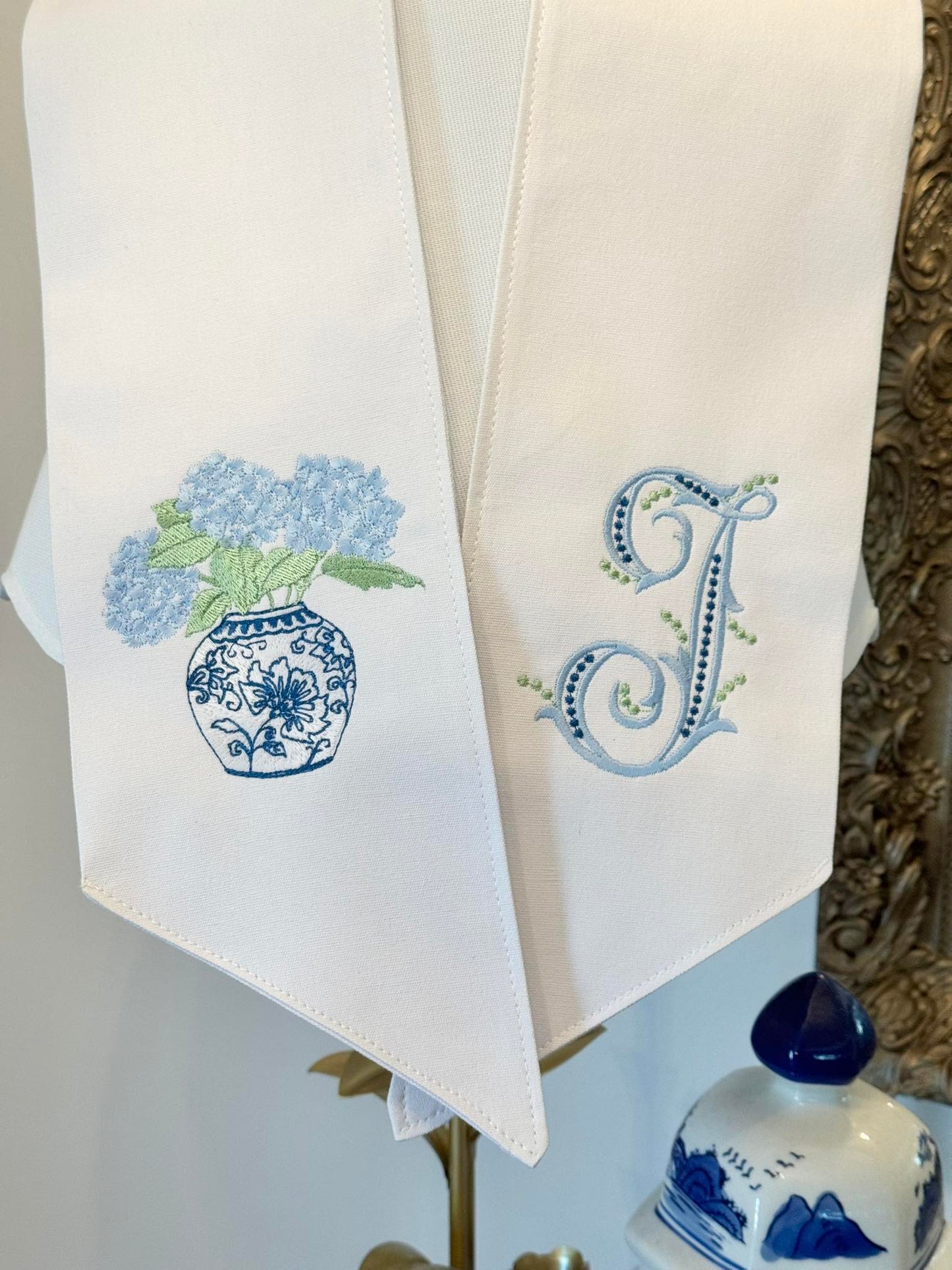 Hydrangea Ginger Jar Wreath Sash